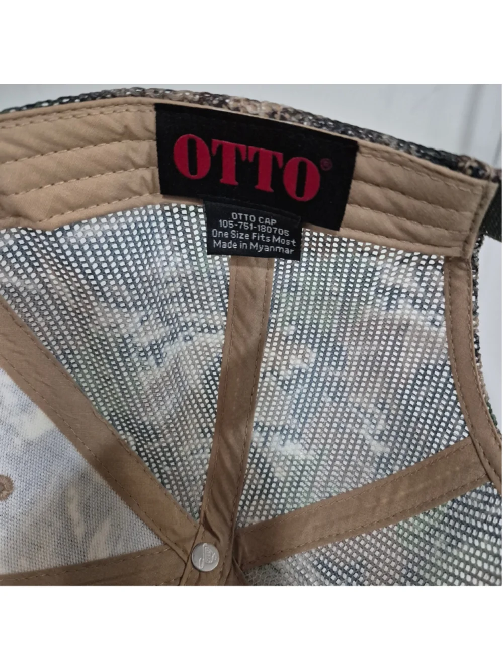 Women's Otto Camo Midwest Princess Trucker Hat One Size Green Orange